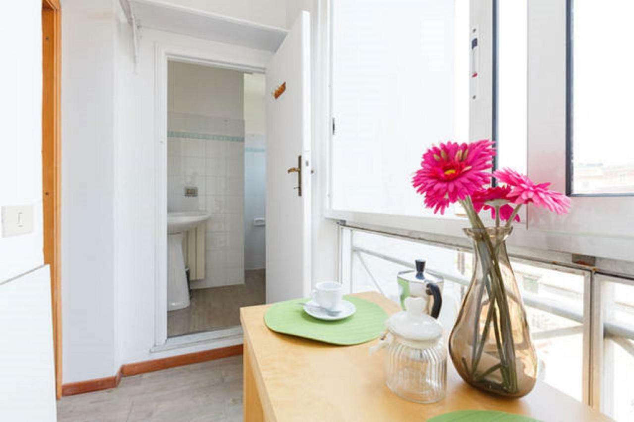 Ripa Grande In Trastevere Apartment